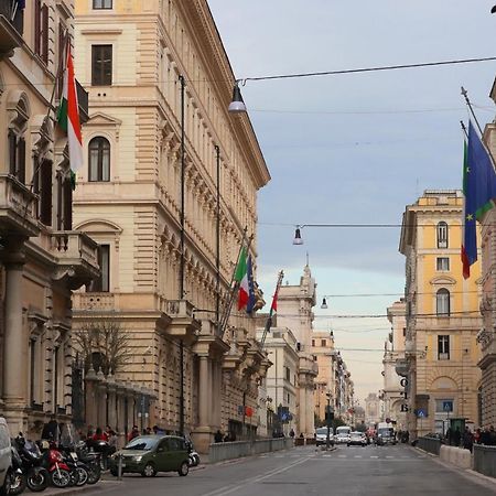 Trevi Grand Blu Suite B&B Roma Dış mekan fotoğraf