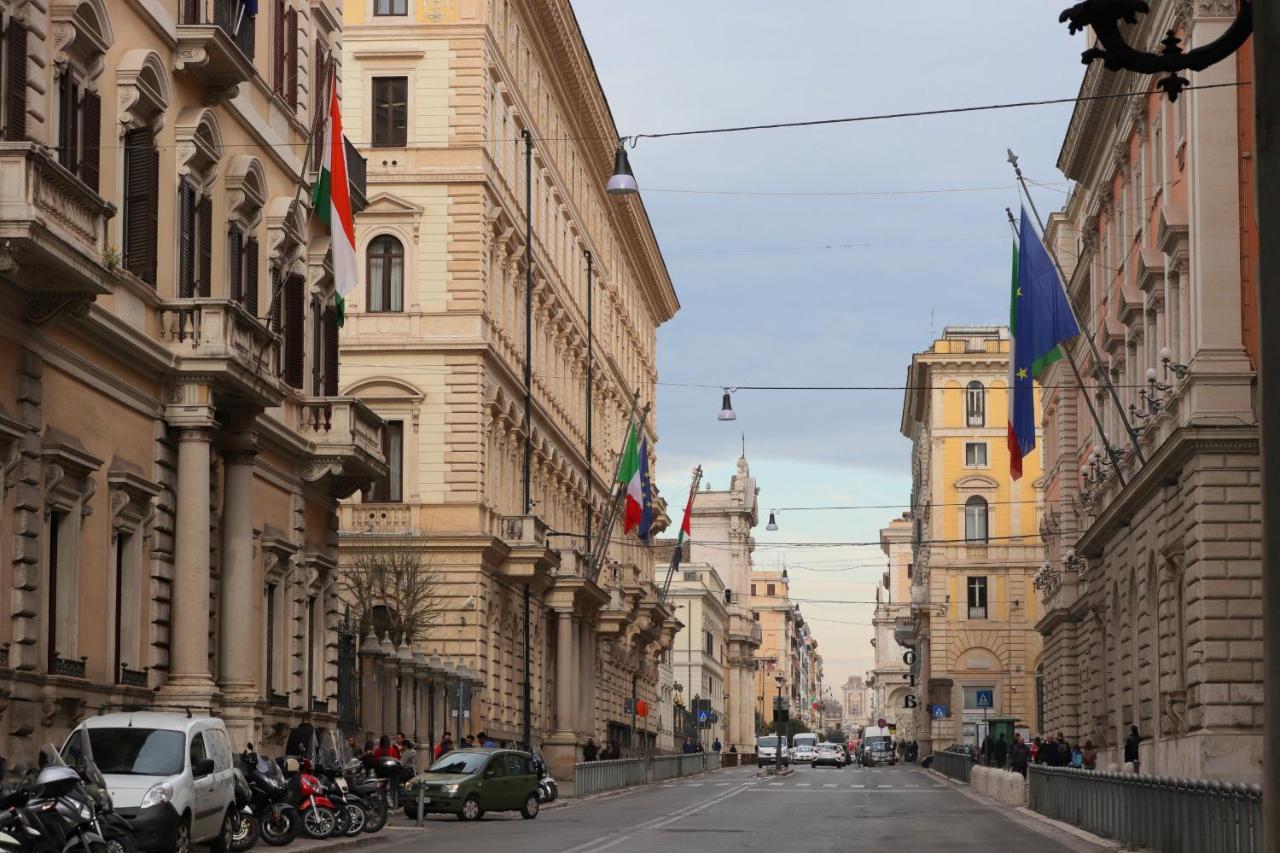 Trevi Grand Blu Suite B&B Roma Dış mekan fotoğraf